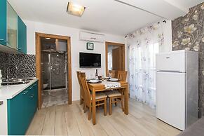 Apartment Lucija