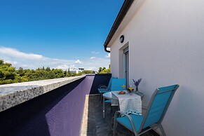 Apartment Lucija