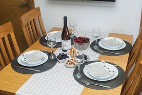Apartment Lucija