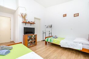 Apartment Close to the Beach