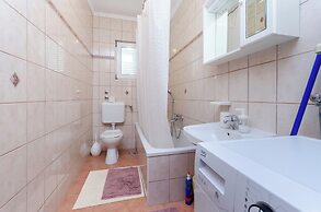 Apartments Marija P Lopar