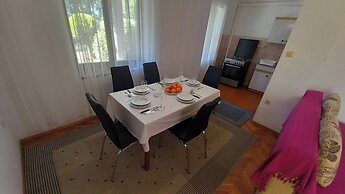 Apartments Vukelic