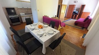 Apartments Vukelic
