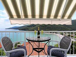 Apartment Sea View