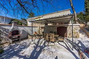 House Viktoria