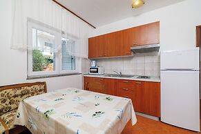 Apartments Anica J
