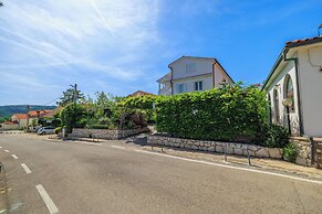 Apartments Anica J