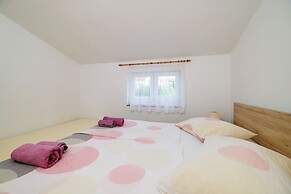 Apartments Anica J