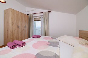 Apartments Anica J