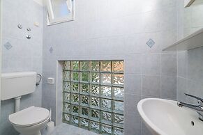 Apartments Anica J