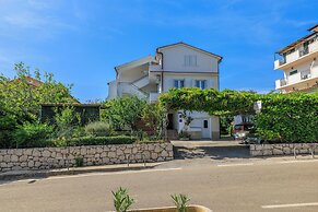 Apartments Anica J