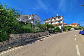 Apartments Anica J