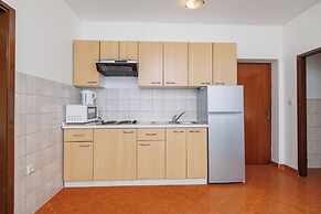 Apartments Anica J