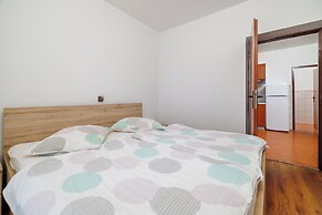 Apartments Anica J