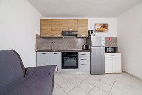 Apartments Ester