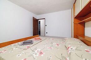 Apartments Ester