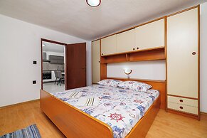 Apartments Ester