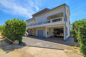 Apartments Slavica R