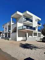 Apartments Ivica