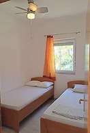 Apartments Ivica