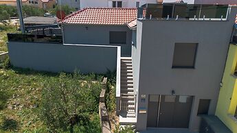 House Luxury Konforta
