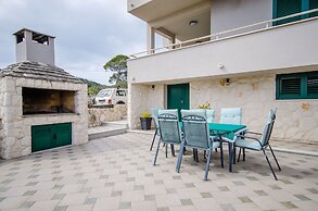 Apartments Doric