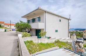 Apartments Doric