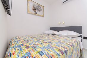 Apartments Doric