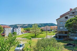 Apartments Anica F