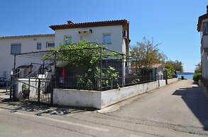 Apartments Pintar