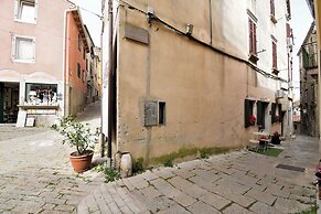 Apartment Leprin