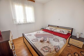 House Levanat