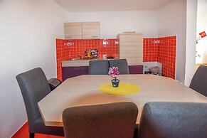 House Levanat