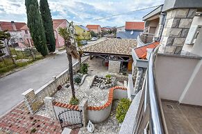 House Levanat