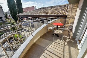 House Levanat