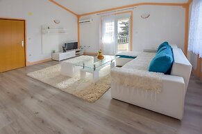 House Levanat