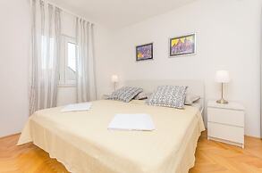 Apartment Oblutak