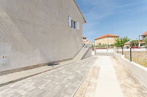 Apartment Oblutak