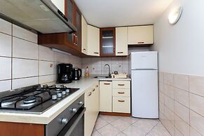House Nenad