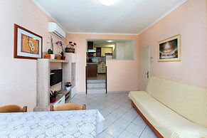 House Nenad