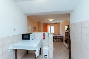 House Nenad