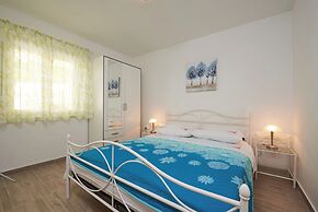 House Dvor
