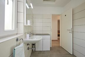 House Dvor