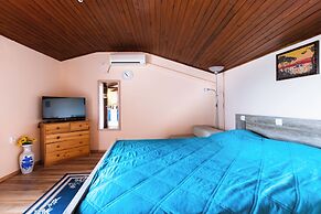 Apartments Antonija