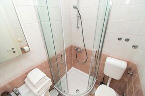 Apartments Ivica