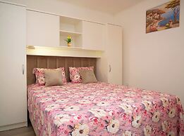 House Luketini Dvori