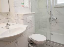 House Luketini Dvori