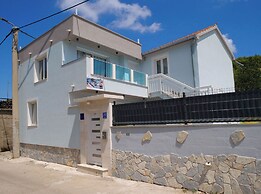 House Luketini Dvori