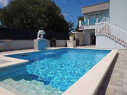 House Luketini Dvori