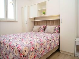 House Luketini Dvori